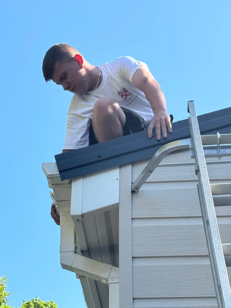 Roof Cleaning